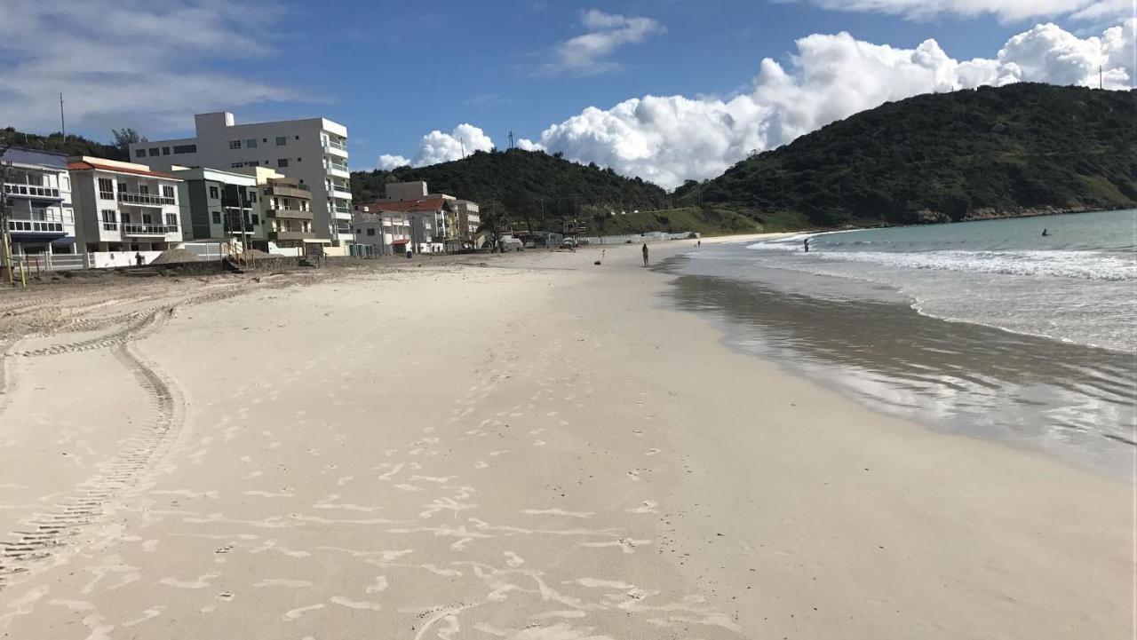 Cobertura Duplex Na Prainha Com Churrasqueira 아라이알도카보 외부 사진